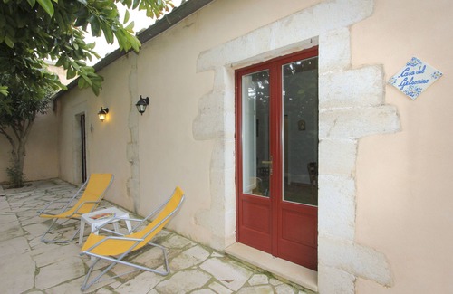 Punta Secca House | Historic Residence Jasmine