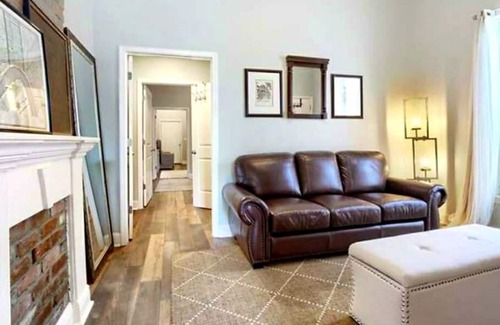 Saint Roch House | Historic Retreat