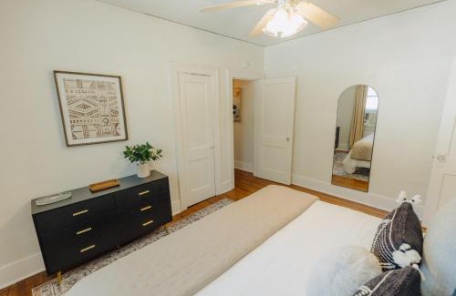 Midtown House | Historic Revival King Bed Midtown Memphis 70 Fast WiFi Free Parking Yes Pets
