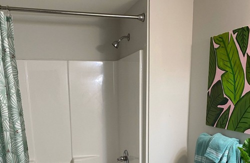 Staunton Apartment | Historic Staunton, Downtown Dwelling