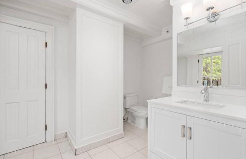 Santa Rosa Apartment | Historic Stonehouse Suite in Sonoma Wine Country!