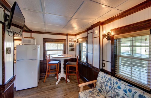 Avon Apartment | Historic suite with a private hot tub!