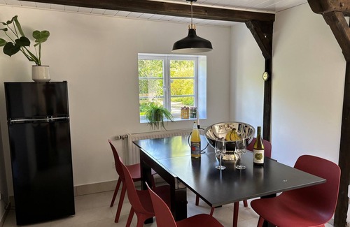 Drochtersen House | Historic thatched cottage on the Elbe dyke