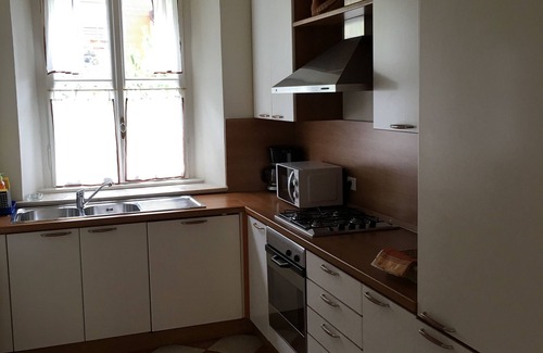 Riva del Garda Apartment | Historic villa, 1 km to the beach, 500m to the city, pool, sauna