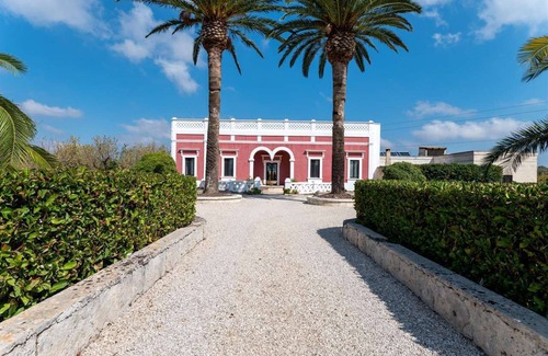 Carovigno Villa | Historic villa with private pool