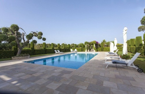 Carovigno Villa | Historic villa with private pool