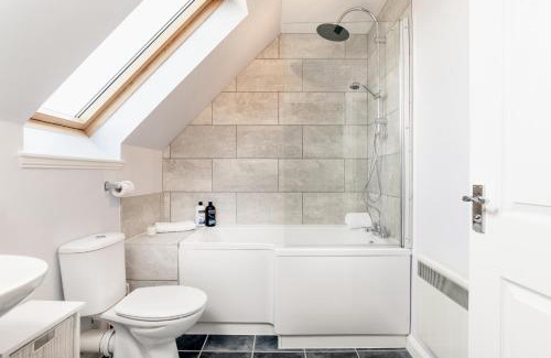 Ballater Apartment | Historic Village, Rare Find, Amazing Views