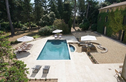 Montagnac House | Historic Vineyard and Manor House near the Mediterranean coast