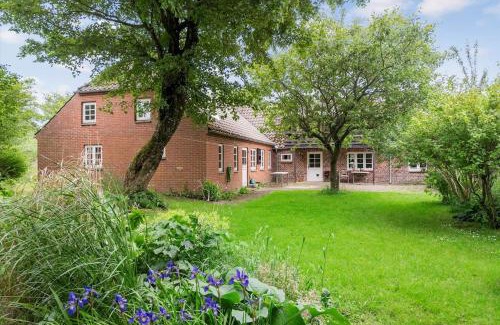 Tim House | Historical Bullfinch Cottage - Amazing Day Trips!