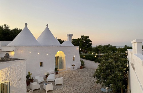 Fasano House | Historical holiday property Borgo Fianco a Fianco with sea views