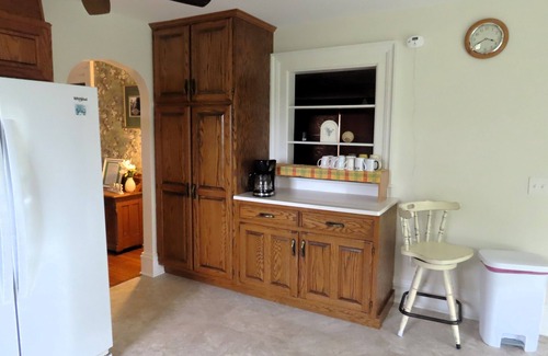 Farmdale House | Historical Home in the country