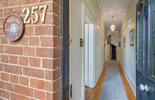 Bathurst House | Historical home is a cosy stay located in central Bathurst