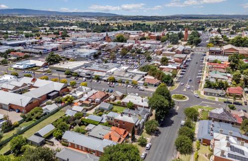 Bathurst House | Historical home is a cosy stay located in central Bathurst