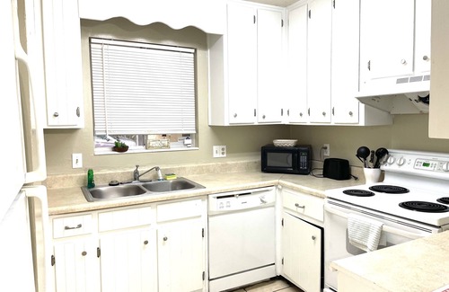 Tallahassee House | Historical neighborhood/Downtown close to FSU/FAMU/Cascade park. Quiet area.