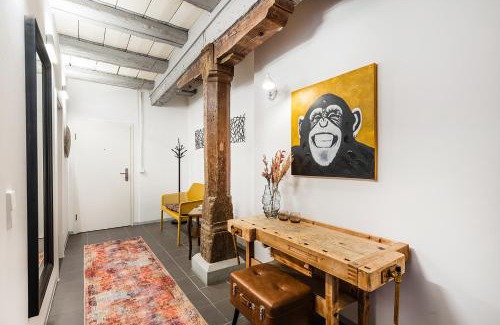 Altstadt Apartment | Historika