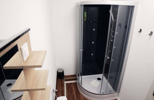 Region Hannover District Apartment | Hive Apartments – Near Hannover Messe - Apt 1 for 4 Persons