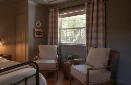 Lookout Mountain Bed & Breakfast | Hiwassee Room on Lookout Mountain