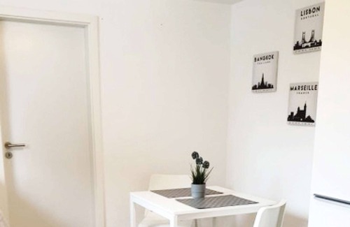 Innenstadt Apartment | HÖ01 large apartment with dryer and washing machine