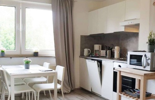 Innenstadt Apartment | HÖ01 large apartment with dryer and washing machine