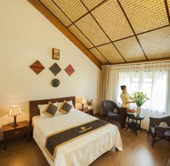 Hoa Binh Hotel | Hoa Binh Hotel