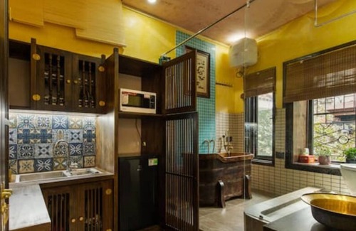 Old Quarter Apartment | Hoan Kiem Art Boutique Apart 2beds Balcony Netflixnn