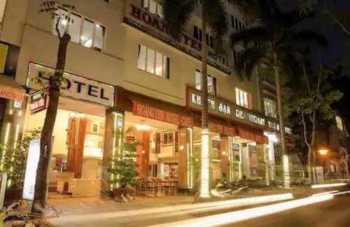 Phu My Hung Hotel | Hoang Yen Hotel Near SECC - Phu My Hung