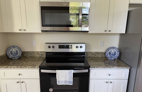 Hobe Sound House | Hobe Sound just a few minutes to the beach! Small dog friendly!