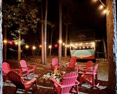 Broken Bow House | Hochatown Hot Tub Firepit Arcade Dog Friendly BBQ