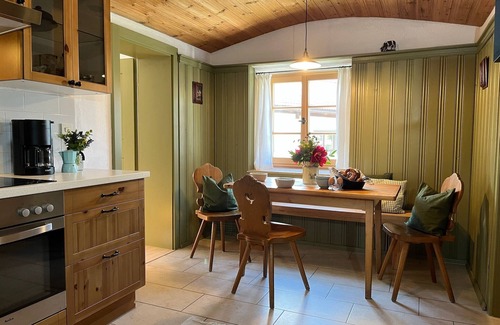Bergen Apartment | Hochfellnblick up to 4 pers. with 1 bedroom and 1 living-bedroom on the upper floor with balcony in a very quiet location