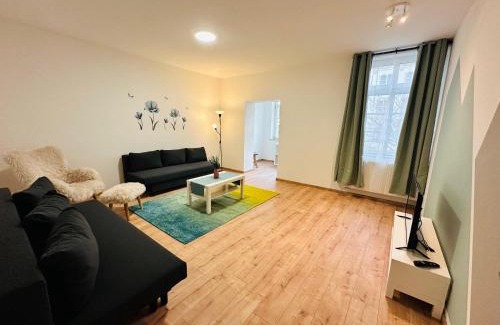 Halle Apartment | Hochwertiges Apartment in zentraler TOP-LAGE in Halle No1