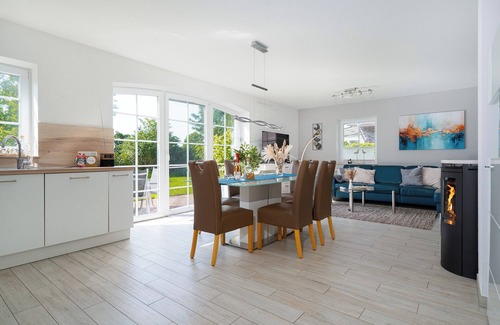 Greetsiel House | Hochwertiges Ferienhaus mit Garten in Zentraler Lage