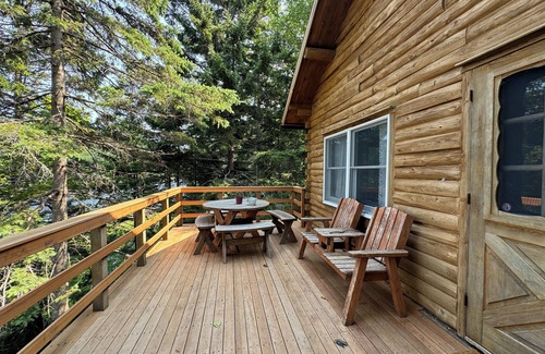 Seal Cove House | HODGDON POND LAKEFRONT RENTAL ON MOUNT DESERT ISLAND!