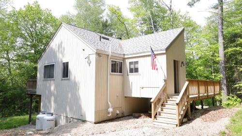 Campton House | Hodgeman Hill 63 E