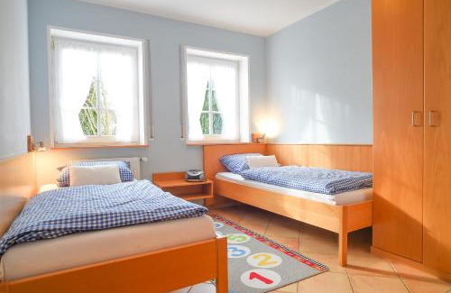 Niederberndorf Apartment | Hof Köhne - Haus am Spielplatz - Schweinchen