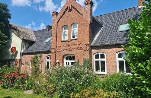 Neukirchen/Erzgeb Apartment | Hof Neudamm Small Holiday Apartment