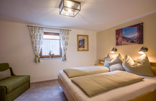 Burgstall Apartment | Hof Neuhaus