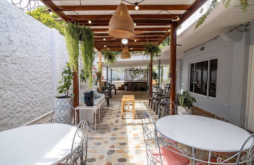Narino House | Hogarden: affordable luxury+ experiences