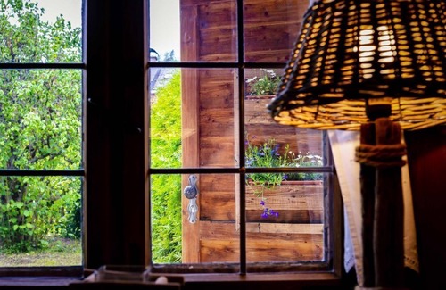 Mittenwald Apartment | "Hoglhaus" - Holiday home/4 bedrooms/you, bathroom, WC - Hoglhaus and Malerwinkel