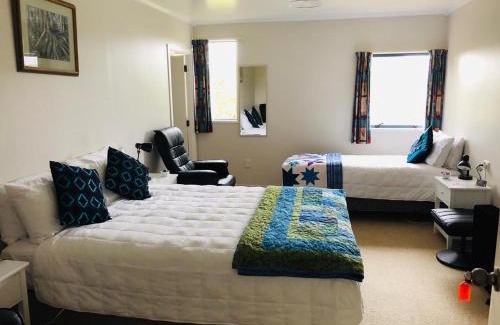 Hokitika Bed & Breakfast | Hokitika - Blue Spur Bed and Breakfast
