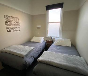 Hokitika Hotel | Hokitika Pioneer Hotel
