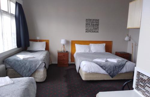 Hokitika Hotel | Hokitika Pioneer Hotel