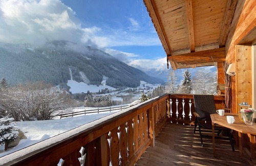 Schonbach House | Holiday house Neukirchen am Großvenediger for 1 - 6 persons with 3 bedrooms - Holiday house