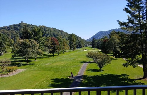 Maggie Valley Condo | Hole in One Mountain Retreat 2 Bedroom, 2 Bath, Beautiful View,
