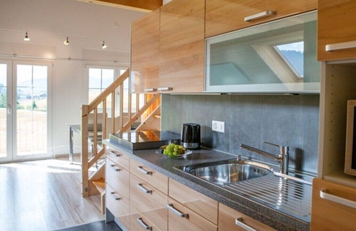 Gross House | Holiday farm by the lake