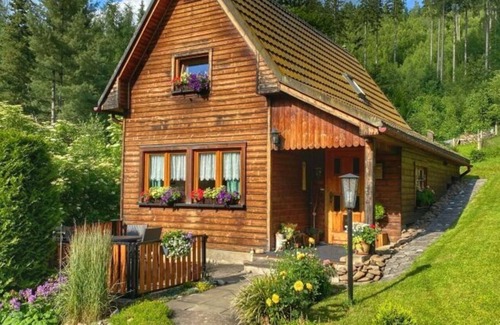 Joehstadt Apartment | Holiday home "Fuchsbau"