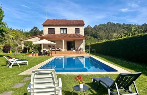Gondomar House | Holibai, Feiticeira, Vacaciones familiares, Casa de Ensueño en Galicia