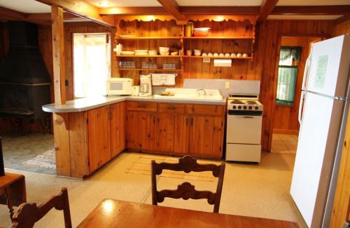 Rhinelander Resort | Holiday Acres Resort