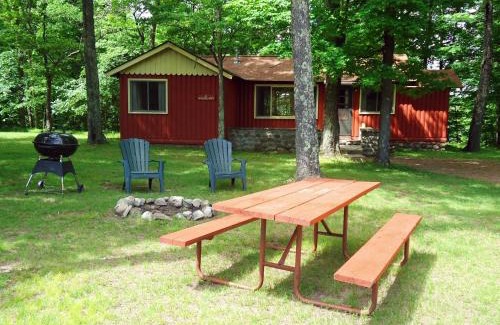 Rhinelander Resort | Holiday Acres Resort