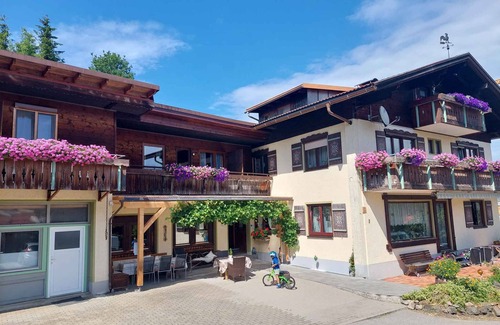 Immenstadt im Allgaeu Apartment | Holiday apartment with balcony