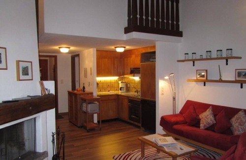 La Punt-Chamues-ch Apartment | Holiday apartment La Punt-Chamues-ch for 1 - 4 persons with 2 bedrooms - Holiday apartment